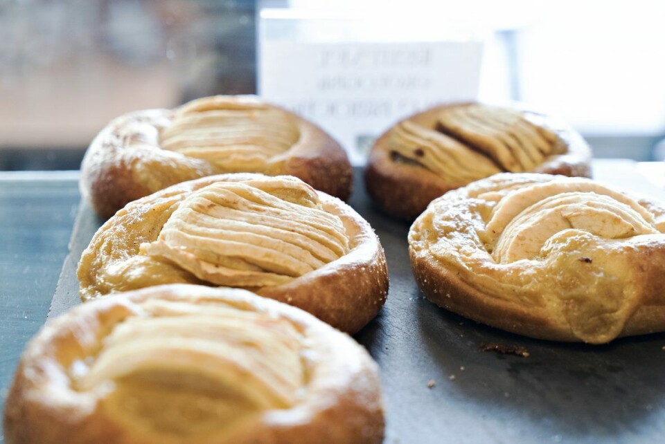 Økologiske bakervarer på rad og rekke hos Rent Mel i Prinsens Gate i Oslo sentrum.