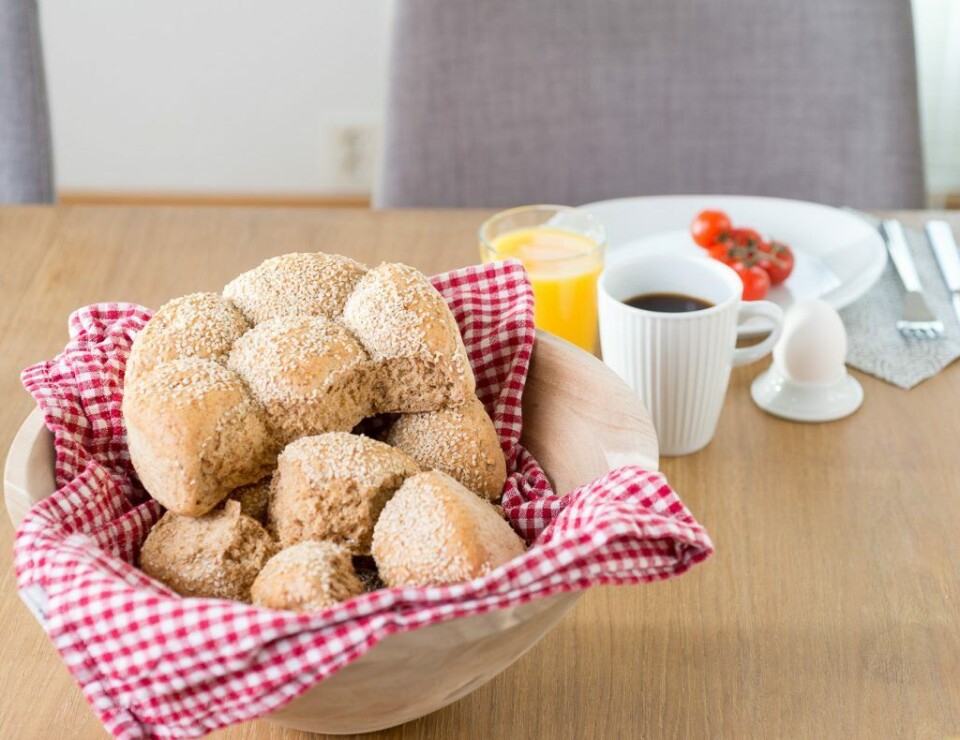 Bakeriet Mo i Rana slutter med hjemlevering av ferske bakervarer på morgenen.