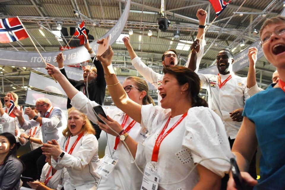 Det kokte på tribunen da Norge ut utropt som bronsevinner i VM for bakere. Det kokte på tribunen da Norge ut utropt som bronsevinner i VM for bakere.