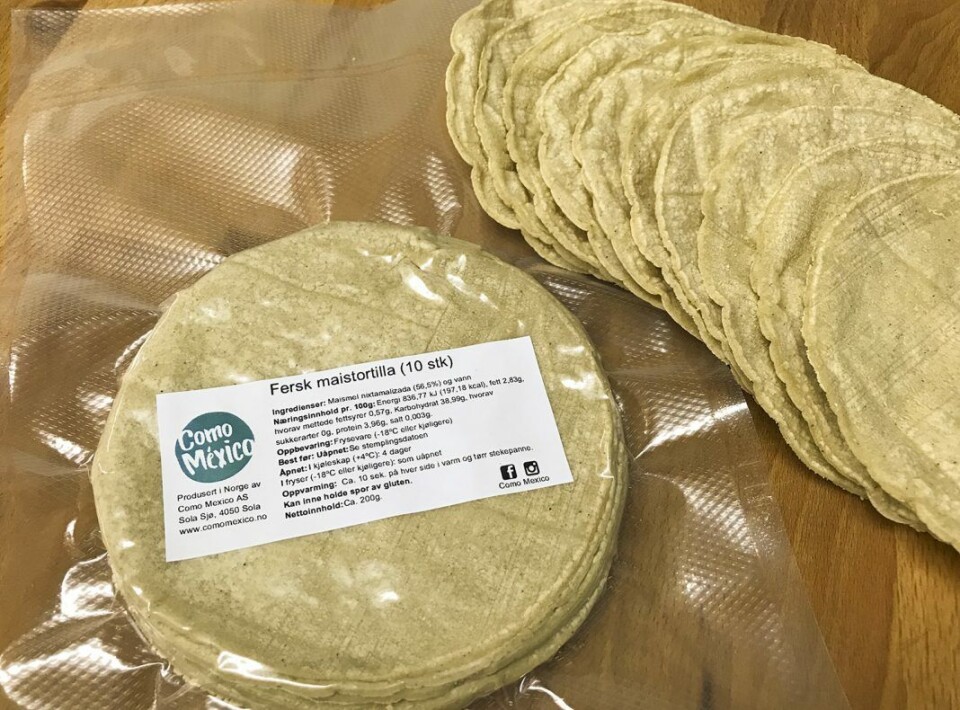 Den Mexicanske spesialiteten tortillas bakes og stekes i det nye bakeriet Como Mexico. Det produseres både mais-tortilla og hvete-tortilla. Den Mexicanske spesialiteten tortillas bakes og stekes i det nye bakeriet Como Mexico. Det produseres både mais-tortilla og hvete-tortilla.