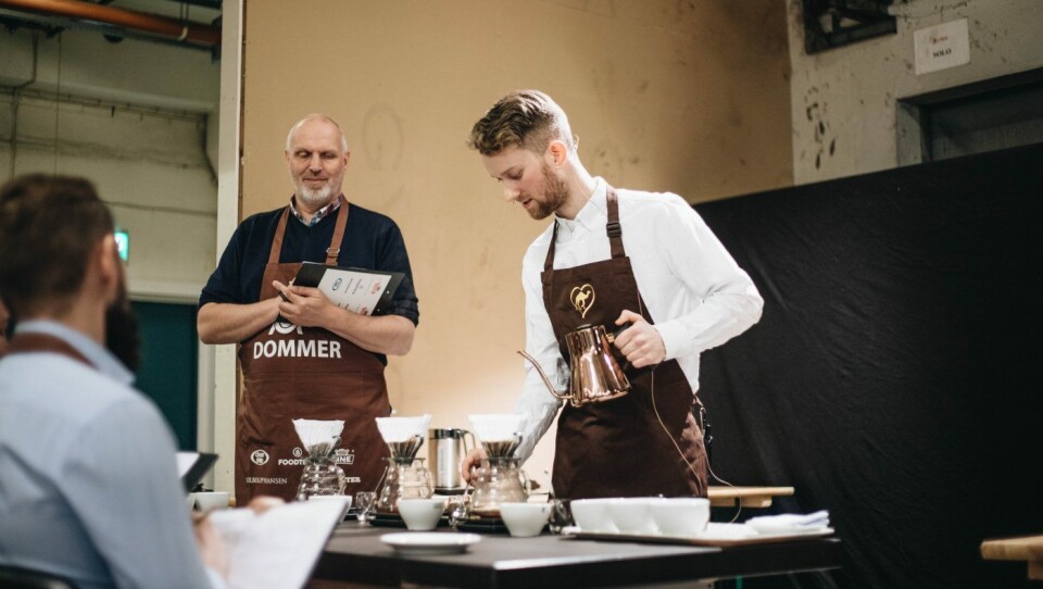 Dromedars Adrian Berg (29) deltok i sitt sjette NM og nådde endelig til topp i den klassiske baristakonkurransen.