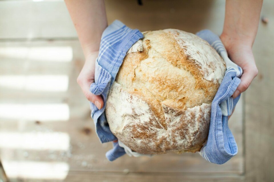På Kake- og Bakefestivalen skal Jonas Rod Jensen fra Idun demonstrere hvordan perfekte surdeigsbrød skal bakes. På Kake- og Bakefestivalen skal Jonas Rod Jensen fra Idun demonstrere hvordan perfekte surdeigsbrød skal bakes.
