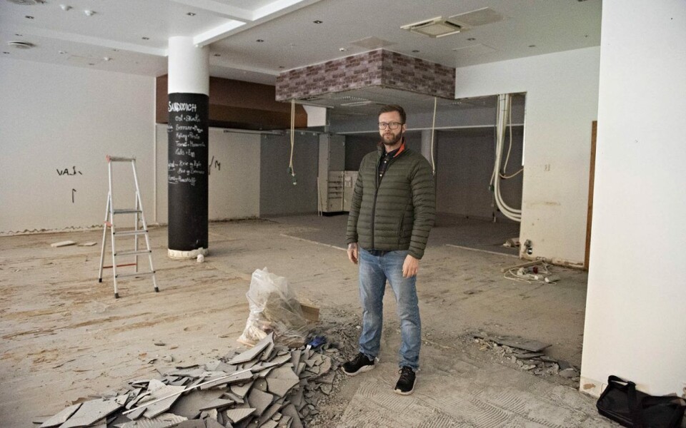 Per i dag er bakeriet en byggeplass, men designen er klar og det meste av utstyr er kjøpt inn. Går alt etter planen åpner Heggdalsvik i april neste år. Per i dag er bakeriet en byggeplass, men designen er klar og det meste av utstyr er kjøpt inn. Går alt etter planen åpner Heggdalsvik i april neste år.
