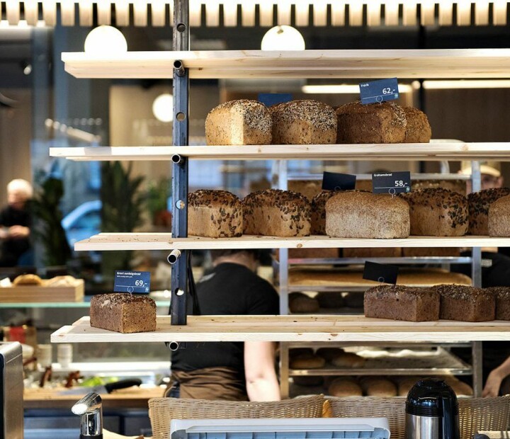 Godt Brød i Dronningens gate i Trondheim har igjen hatt Mattilsynet å besøk og de har pålagt bedriften å bekjempe og forebygge fluer.