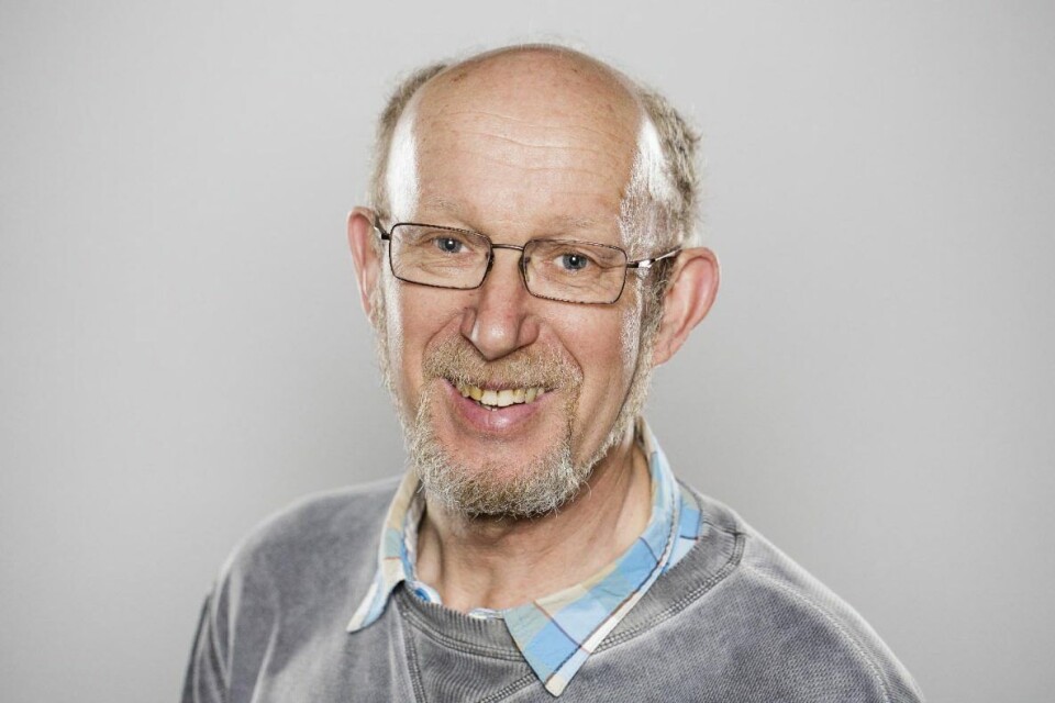 Åsmund Bjørnstad, professor i plantevitenskap, har gitt ut Kornboka om brødets og ølets historie.