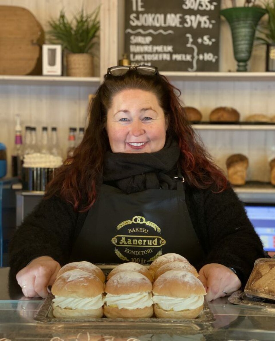 Heidi Aasli er daglig leder i Aanerud Bakeri. Heidi Aasli er daglig leder i Aanerud Bakeri.