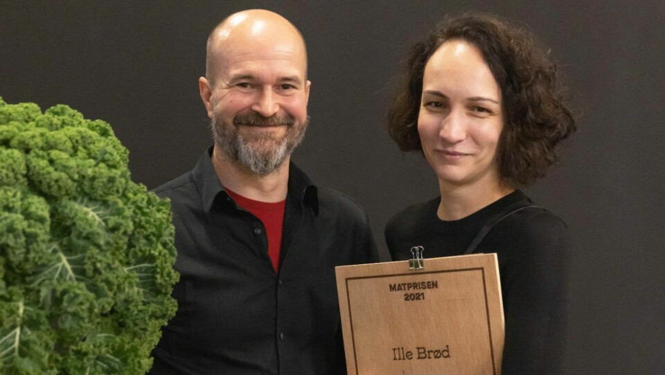 Alan Bates og Anca Tinc tok imot Matprisen 2021 for Ille Brød.