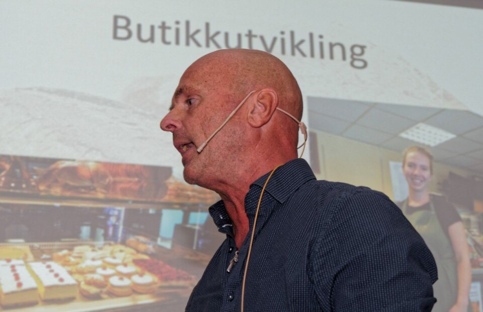 Butikkutvikling er et fag, ikke et venstrehåndsarbeid, erklærte en engasjert Trond Aam på Din Baker-samling. Butikkutvikling er et fag, ikke et venstrehåndsarbeid, erklærte en engasjert Trond Aam på Din Baker-samling.