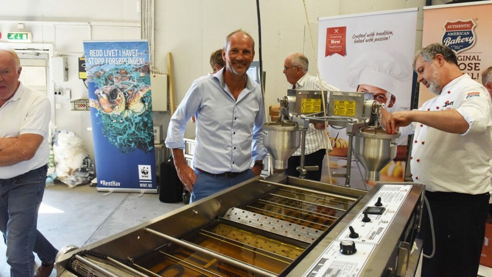 Dag Horni er godt fornøyd med oppslutningen på minimessen der Horni Baketeknikk blant annet presenterte en ny smultringmaskin. Dag Horni er godt fornøyd med oppslutningen på minimessen der Horni Baketeknikk blant annet presenterte en ny smultringmaskin.