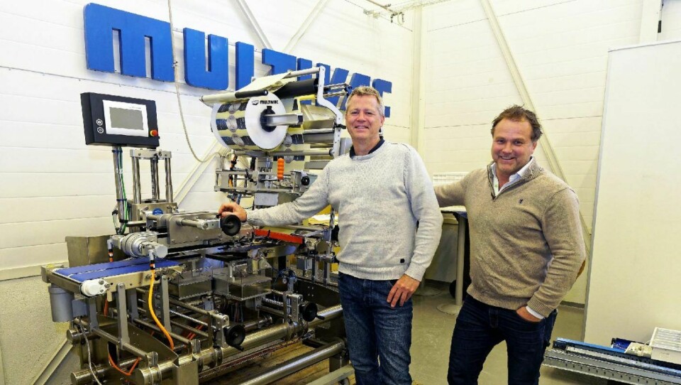 Salgssjef Lars Nordahl Jørgensen (til venstre) og daglig leder Bård Are Hultengren i Multivac kan sine pakkemaskiner, men ansetter en egen ekspert til å ta seg av bakeriene.