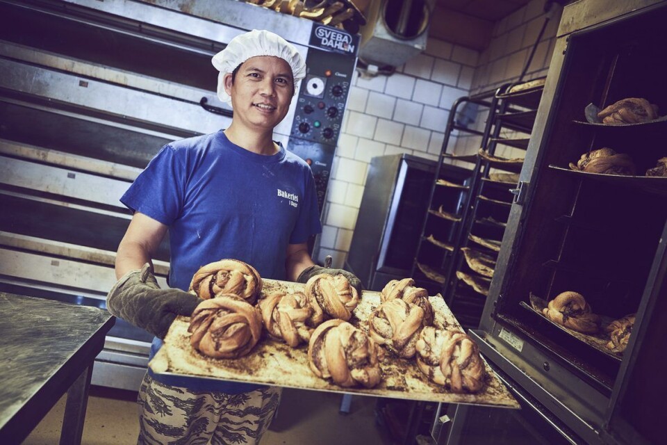 Kanelsnurrene på Bakeriet i Bagn er det Peter Laymay som baker.