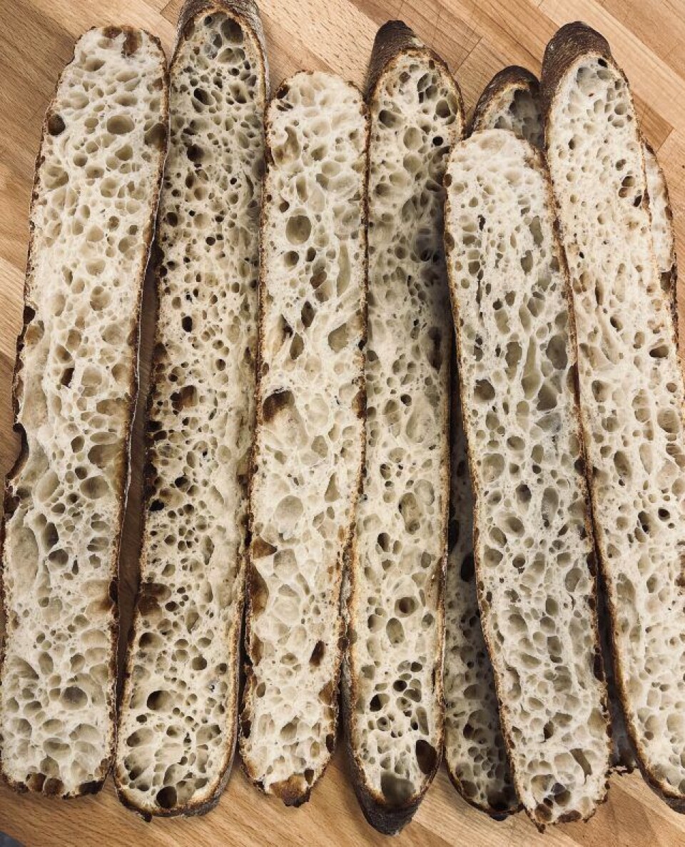 Remy Corbet har lang erfaring som baker og produktuvikler. Han var i mange år også trener for Bakerlandslaget. Remy Corbet har lang erfaring som baker og produktuvikler. Han var i mange år også trener for Bakerlandslaget.