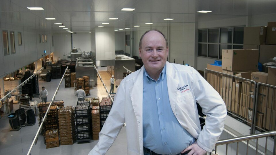 Tor Jan Sevaldsen i 2009 da de tok i bruk det nybygde bakeriet. I går måtte han be de ansatte om å ned i bakeriet, ikke for å jobbe, men for å pakke sammen.