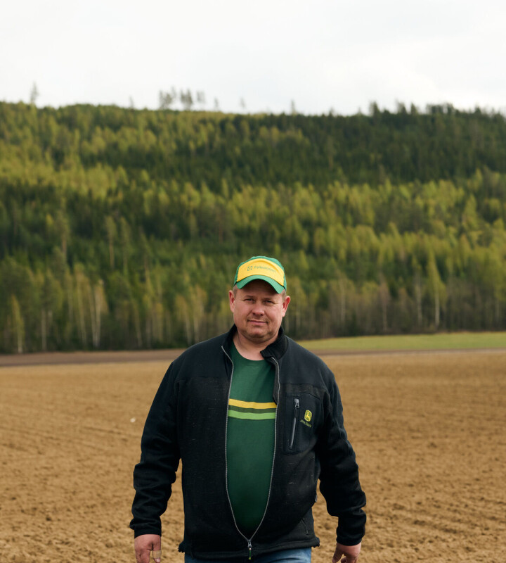 Sigbjørn Aurland fra Åsnes i Innlandet er en av pilotbøndene som skal hjelpe Felleskjøpet med å identifisere de mest relevante og klimasmarte dyrkingstiltakene.