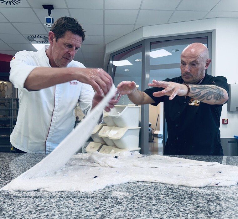 I starten av september holdt Remy Corbet sitt første kurs ved Puratos' Sourdough Institute i St. Vith i Belgia. Her sammen med Filip De Kimpe.