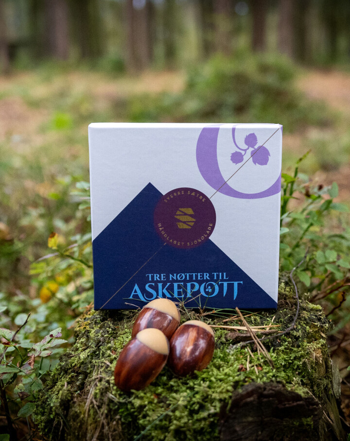 Tre nøtter til Askepott fra Sverre Sætre Konditori.