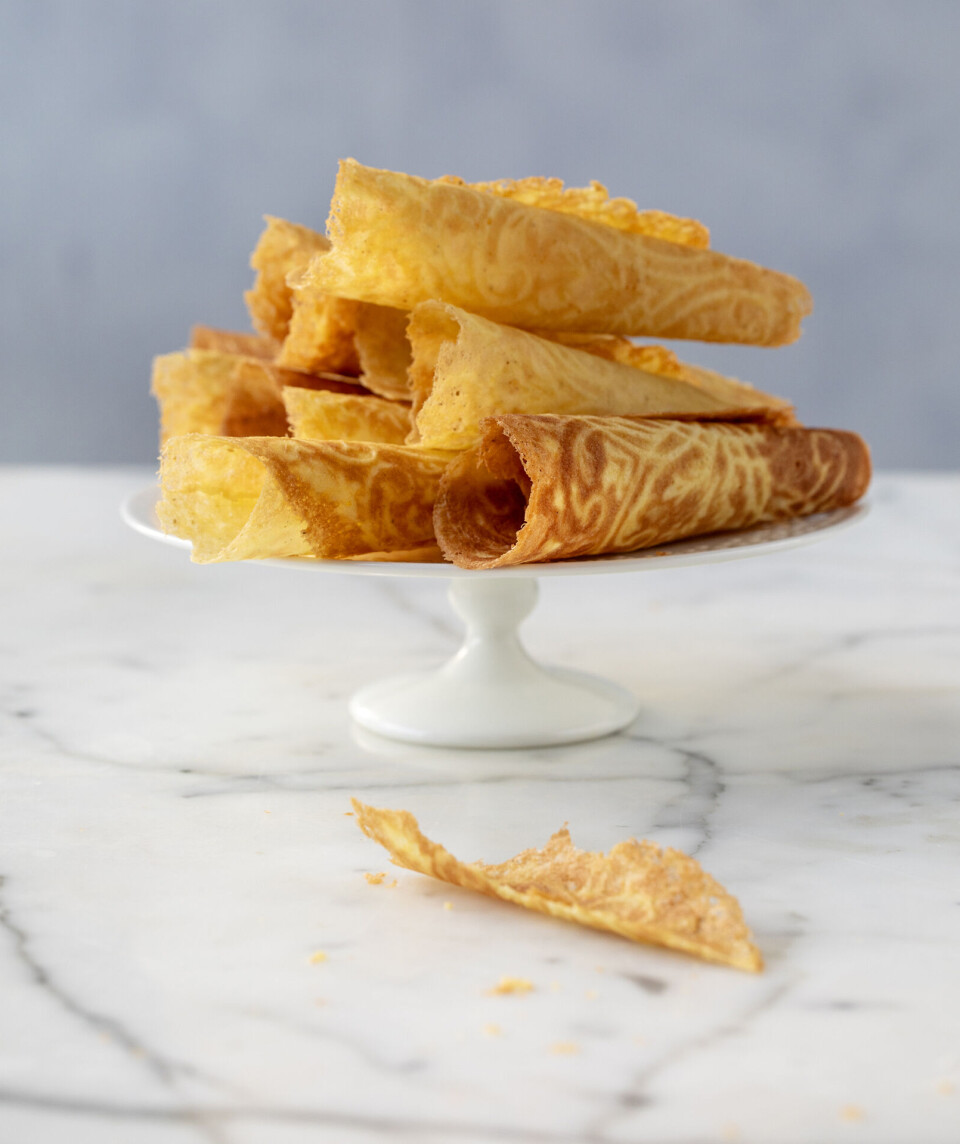 Krumkake er vår eldste og fortsatt vår mest populære julekake.