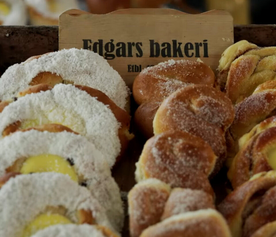 Edgars Bakeri får god synlighet i Farmen Kjendis som nå går på TV2.