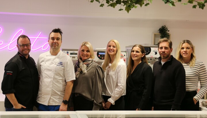 KLARE FOR NM I ISKREM: Fra venstre Anders Abrahamsen (Primulator), Bernhard Azinger (Tine), Gro Jacobsen (Bako), Anniken Volckmar (Tine), Sofie Krogstadmo Foss (Bako), Fabian Martinsen (Primulator) og Jenny Pedersen (Primulator).