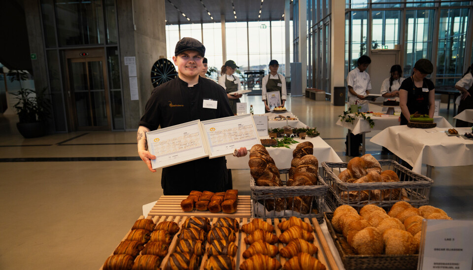 TREDJEPLASS OG ÅRETS NYKOMMER: Bakersvenn Oscar Eliassen fra Brødbakerne/Kveitemjøl As tok tredjeplassen i bakekonkurransen i Rogalandsmesterskapet 2025. Han ble også kåret til årets nykommer.