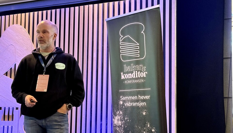 Eivind Aune driver Jentene på Tunet - Chocolatier sammen med kona Iris Martinsen-Aune.