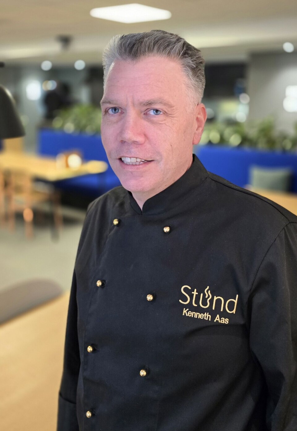 Baker- og konditormester Kenneth Aas i Norengros har vært svært delaktig i utviklingen av de nye kakeeskene.