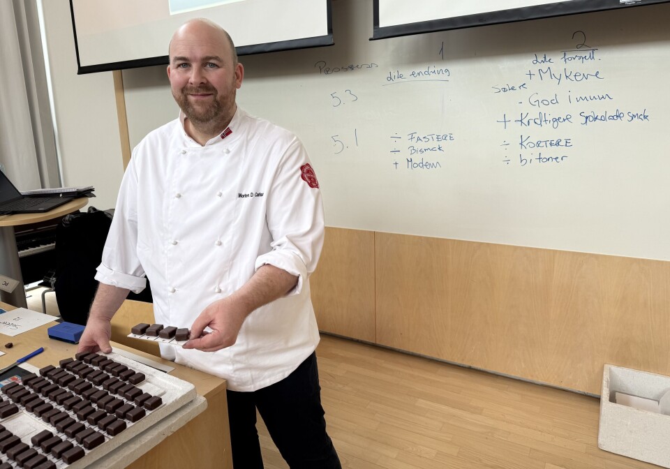 Morten Carlson er kokk, konditormester, gründer av Condelica i Drammen - og en av foreleserne på det nye fagskolestudiet Spesialisering i baker- og konditorfaget. spesialisering i baker- og konditorfaget
Morten Carlson
