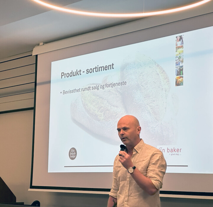 Trond Aam i Din Baker hadde flere innspill til bedre salg under Din Baker-konferansen.