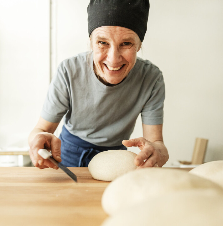 Fulgte drømmen: For åtte år siden bestemte kreftforskeren Monica Mannelqvist ser for å satse på en helt ny karriere som baker. Nå har hun startet sitt eget bakeri i Bergen. Monica Mannelqvist, Bakeri 20