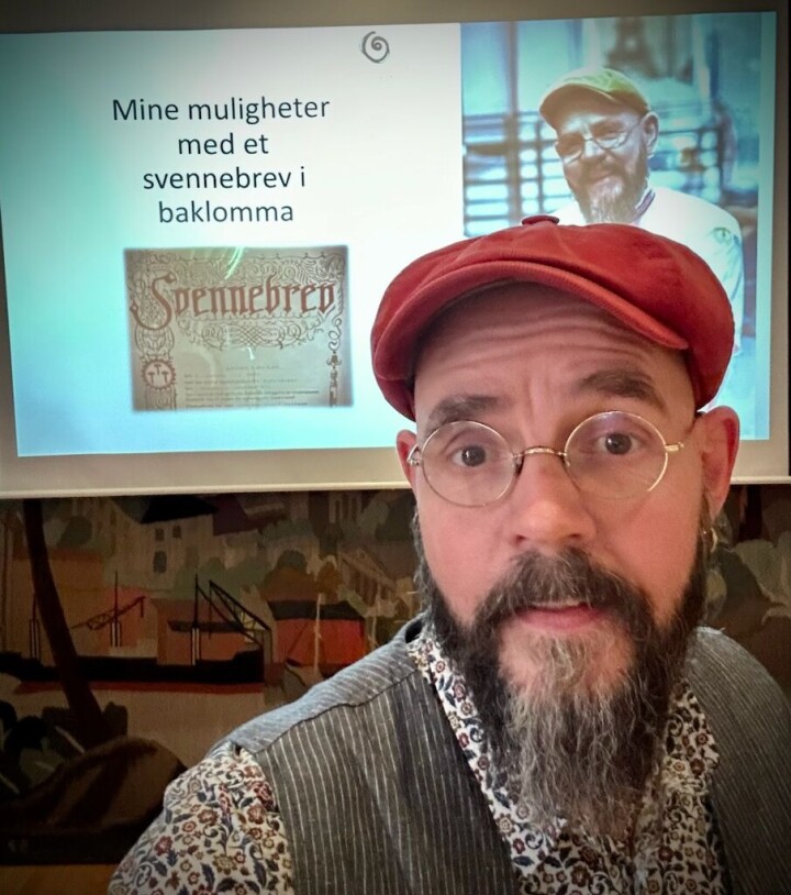 André Løvaas tok initiativ til samlingen sammen med Per Christian Samson og Lars Lindland. Løvaas fortalte om sitt liv med svennebrev i bakerfaget.