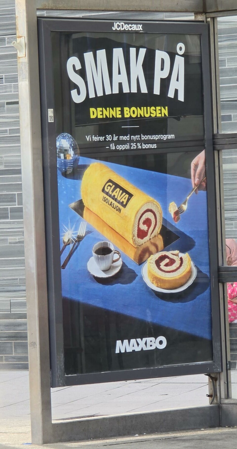 For Ivar Bakke og de andre ansatte var det surrerealistisk å se kakene prege bybildet i Oslo.